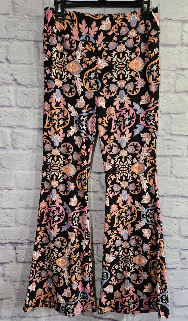 No Boundaries Black Multi Color Floral Bell Bottom Boho Pull Pants 11/13 Stretch